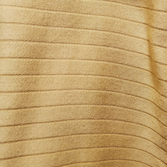 Shirt - Picture 2 of 3